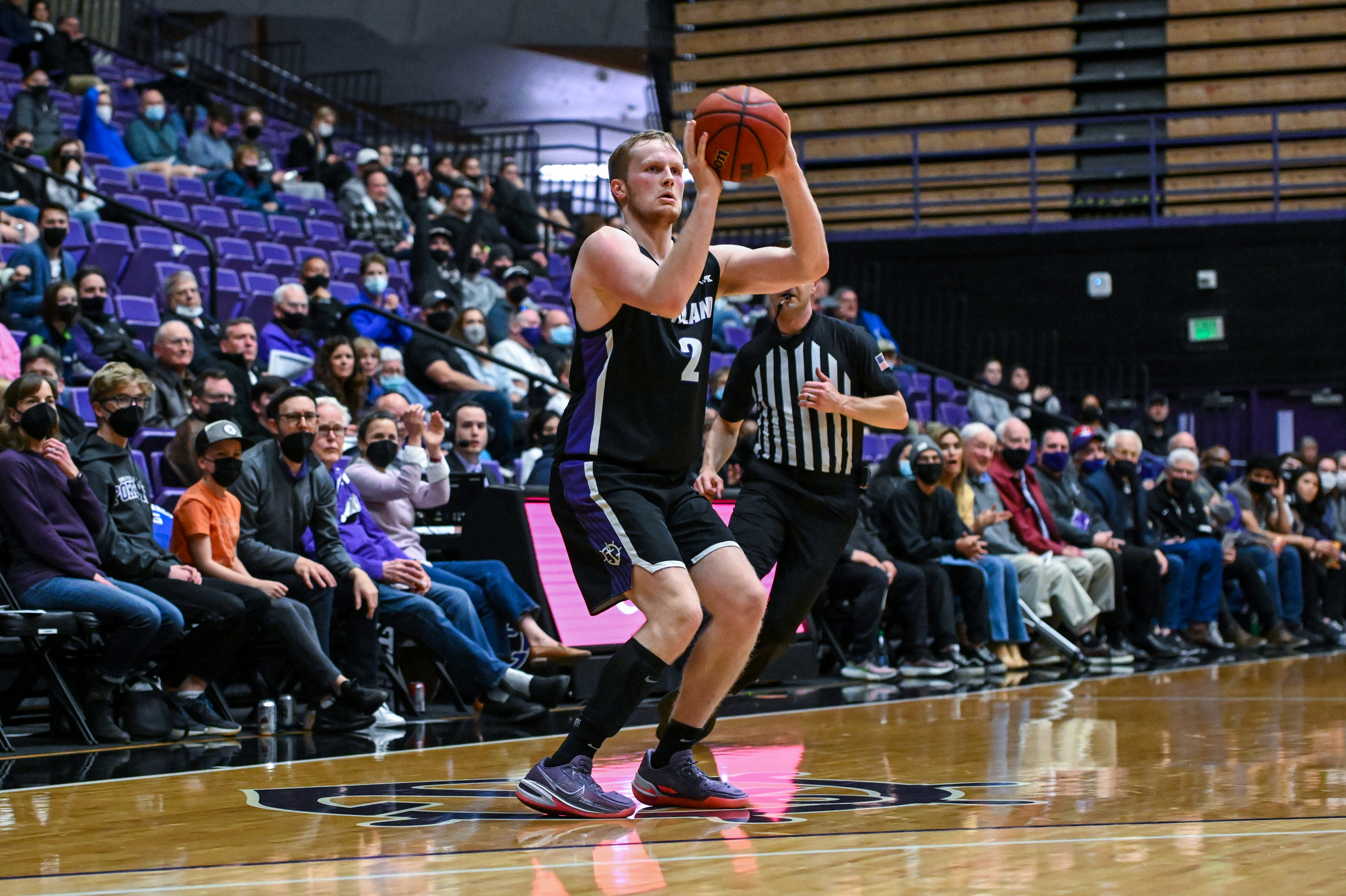 Are the Portland Pilots Good At Basketball and Other Vitally Important Life Questions.